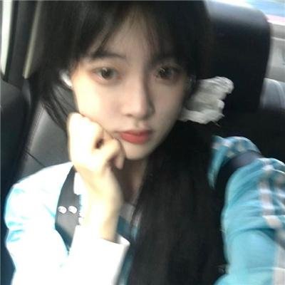 他们先杀了我父亲：一个柬埔寨女儿的回忆录